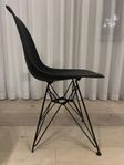 8st Eames Side Chair