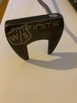 Wilson infinite Bucktown putter