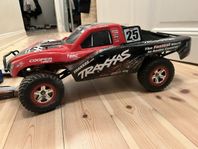 Traxxas Slash radiostyrd bil