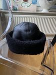 Toteme Shearling winter hat