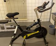 Spinningcykel - Titanfitness SB4700