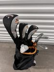 Komplett junior golfbag med 7 klubbor från callaway. 