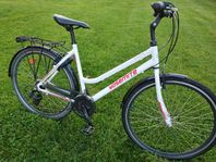 Yosemite cykel Trekking Lady 28" 21 vxl