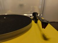 Pro-Ject Debut Carbon Esprit Skivspelare