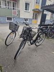 2 monark damcyklar