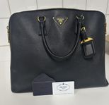 Prada saffiano Lux