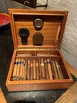   SuperDuperFynd! Snygg Exklusiv Humidor/Cigarrlåda