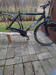 hybridcykel Busetto trekking 1.0