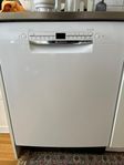 1 year old Bosch Dishwasher with warranty until Nov 2028