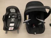 Britax Römer Baby-safe i-size med Isofix och spädbarnsinl