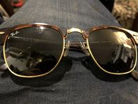 rayban 3016 clubmaster w0366