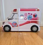 Barbie Care Clinic och Ambulans FRM19