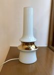 Bordslampa lampfot 1960-tal 1970-tal Space Age glas guld vit