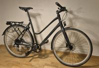 Crescent Femto Svart Hybridcykel