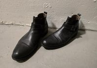 Chelsea boots i äkta läder, svart