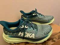 Hoka Challenger atr 7