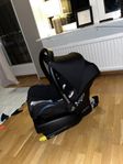 babyskydd maxicosi cabriofix med spädbarnsinlägg isofixbas