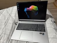 HP EliteBook 860 