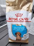 Royal Canin valpfoder till tax.