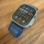 Apple Watch Ultra 2 (Naturligt titan)