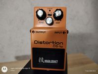 Pedal: Boss DS-1W, WAZA CRAFT