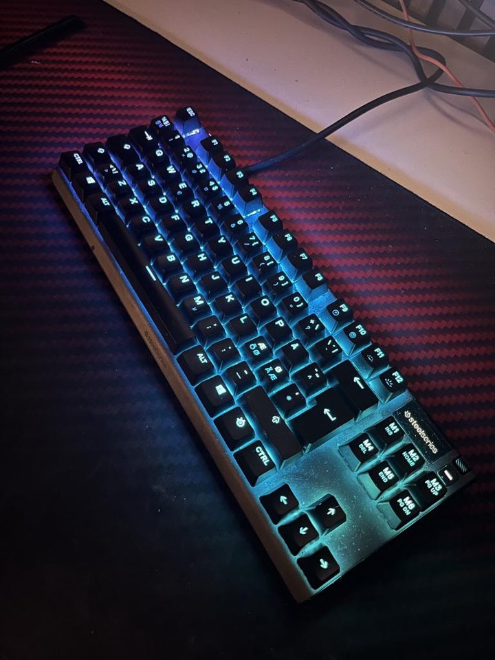 Apex PRO tangentbord TKL (ten...