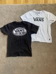 2 st Vans t-shirts ( 45st eller båda för 75kr)