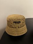 Prada Hatt