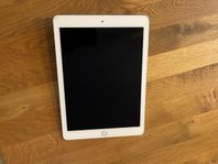 iPad Air 2 128 GB med fodral och tangentbord