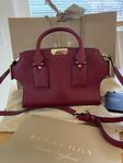 Burberry tote handbag in red