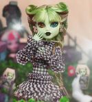 Harmonie Ghoul - Monster High Off-White Collector  