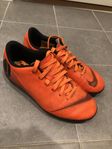 Nike Mercurial strl 33