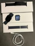   Apple Watch Series 9 GPS + Cellular 45 mm – Nästan Ny!