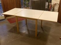 1980s wood and laminate dropleaf table