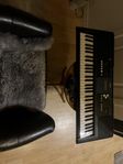 YAMAHA KEYBOARD