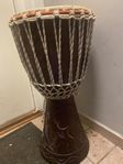 Djembe-afrikansk trumma