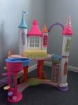 Barbie dockhus/slott