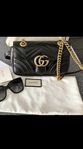 Gucci GG Marmont  Shoulder Bag – Svart