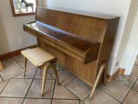 Piano Sauter, 60-tals möbel