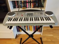 Piano KEYBOARD 772 med Stativ och USB