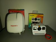 Polaroid Go Vit + Kamera fodral 