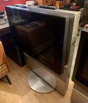 Bang & Olufsen BeoVision Avant DVD 32”