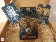 Pedal: KMA Audio Machines Fuzzly Bear, fuzz pedal