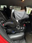 Britax Primo babyskydd inkl Isofix bas