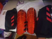 fotbolls skydd adidas