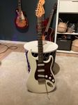 säljer en fin squier CV 70s strat