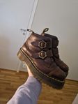 Dr martens Devon flower brown 43