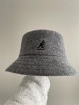 Kangol Lahinch Unisex - grå ullhatt, storlek S