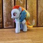 #010 Rainbow Dash IV Crystal Motion