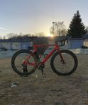 Canyon Aeroad CF SLX 8.0 Disc Di2